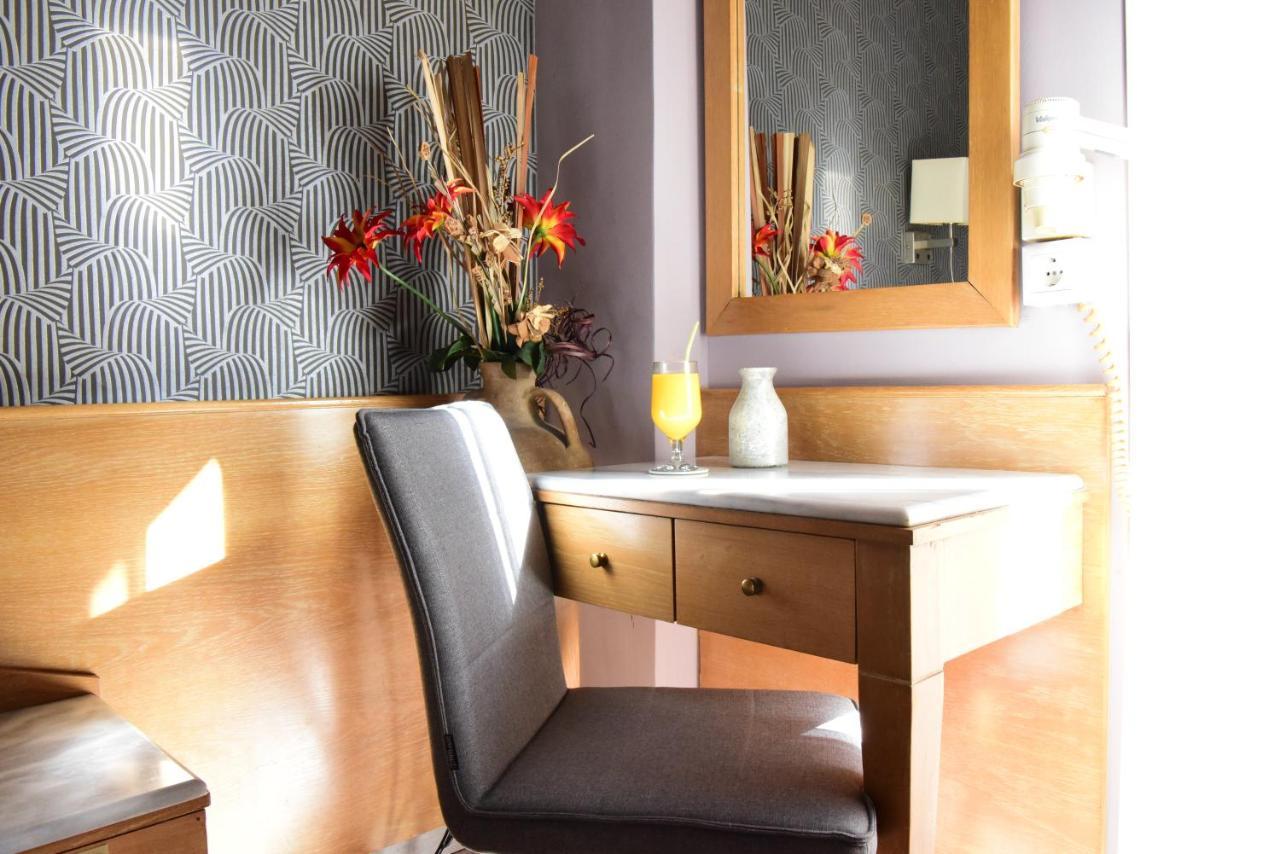 Eva Hotel Piraeus Ngoại thất bức ảnh