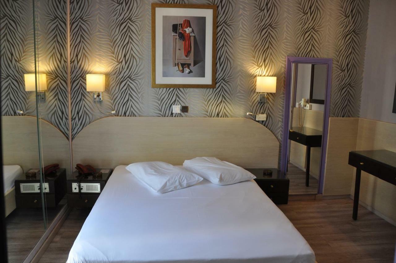 Eva Hotel Piraeus Ngoại thất bức ảnh